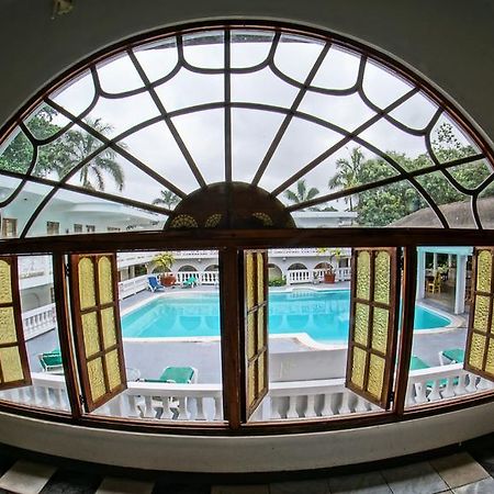 Pure Oasis Resort Negril Exterior photo
