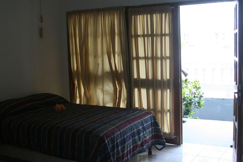 Pure Oasis Resort Negril Exterior photo