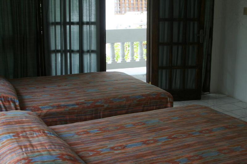 Pure Oasis Resort Negril Exterior photo