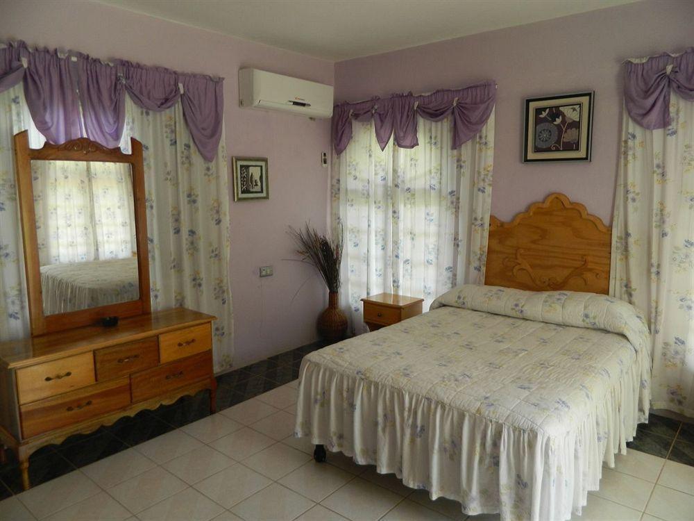 Pure Oasis Resort Negril Exterior photo