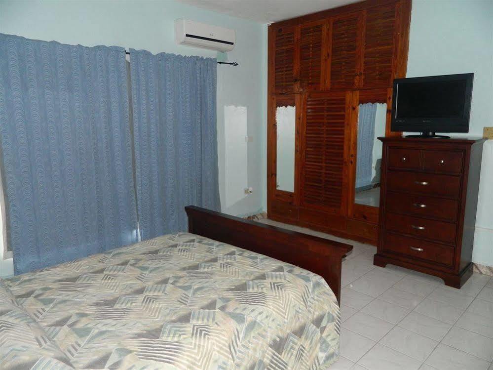 Pure Oasis Resort Negril Exterior photo
